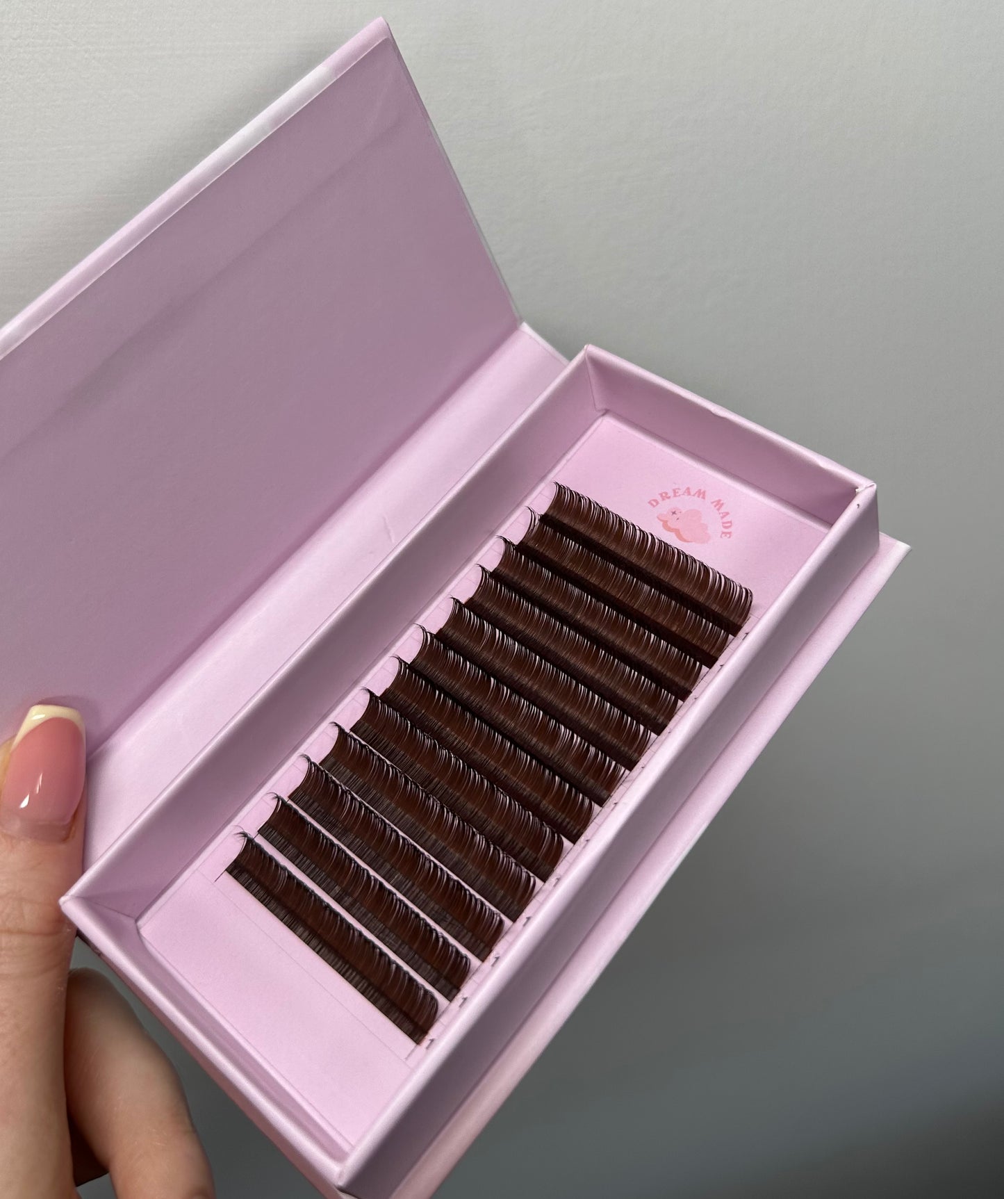 Brown Classic Lashes