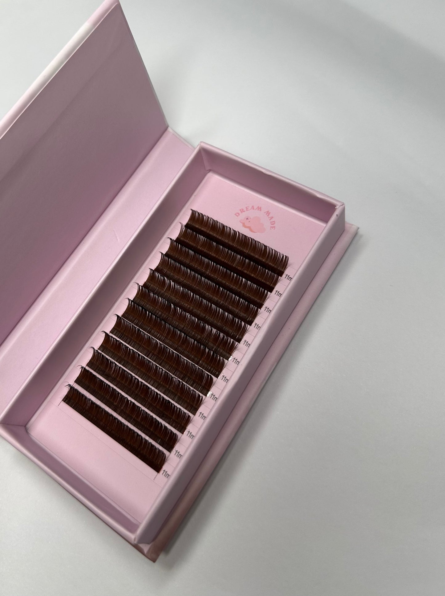 Brown Classic Lashes